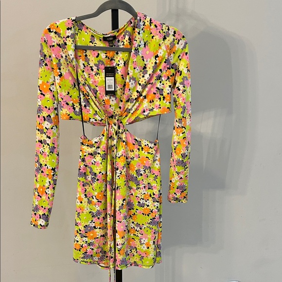AFRM Dresses & Skirts - NWT AFRM floral cut out dress size medium